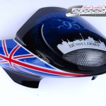 Triumph Frontschild in Düsseldorf Lackierung